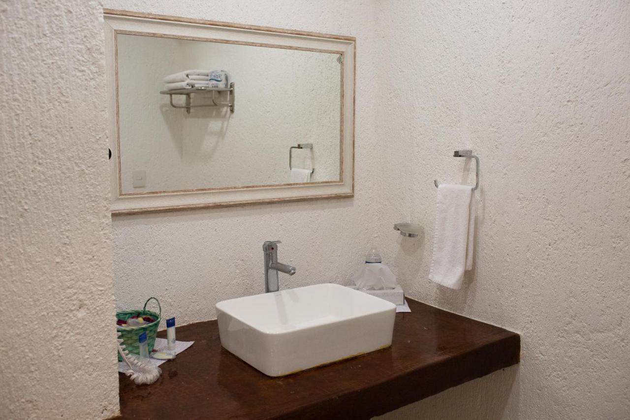 Hotel Aeropuerto Morelia Alvaro Obregon Zewnętrze zdjęcie