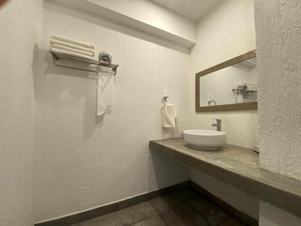 Hotel Aeropuerto Morelia Alvaro Obregon Zewnętrze zdjęcie