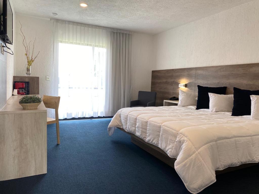 Hotel Aeropuerto Morelia Alvaro Obregon Zewnętrze zdjęcie